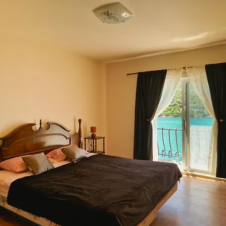 Charming Lady Kate * Lastovo